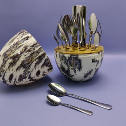 Набор столовых приборов в Футляре - Яйце Maxiegg 24 предмета / Премиум класс, цвет БЕЛЫЙ МРАМОР